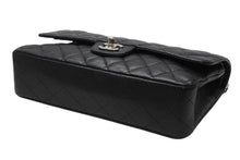 Load image into Gallery viewer, 極美品 CHANEL シャネル マトラッセ25 Wフラップ Wチェーンショルダーバッグ 15番台 ココマーク キャビアスキン ブラック 中古 4b012513