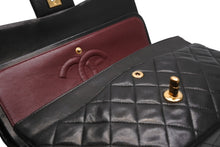 Load image into Gallery viewer, CHANEL シャネル マトラッセ25 Wフラップ Wチェーンショルダーバッグ A01112 2番台 ココマーク ラムスキン ブラック 美品 中古 4b012514