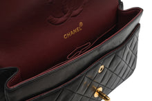 Load image into Gallery viewer, CHANEL シャネル マトラッセ25 Wフラップ Wチェーンショルダーバッグ A01112 2番台 ココマーク ラムスキン ブラック 美品 中古 4b012514