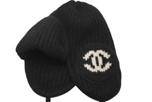 Load image into Gallery viewer, 新品未使用 CHANEL シャネル COCO NEIGE ココ ネージュ フライトキャップ AAB271 ココマーク カシミヤ シルク 中古 4b012516