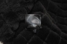 Load image into Gallery viewer, 新品未使用 CHANEL シャネル ココ ネージュ フライトキャップ パイロットキャップ AAA429 フェイクファー スウェード 中古 4b012517