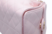 Load image into Gallery viewer, 新品同様 CHANEL シャネル シャネル25 スモール ハンドバッグ AS5293 ランダム番台 ココマーク キャビアスキン ピンク 中古 4b012545