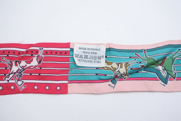極美品 HERMES エルメス ツイリー 乗馬の装備 マルチカラー 中古 4b012559
