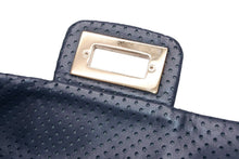 Load image into Gallery viewer, CHANEL シャネル 2.55 チェーンショルダーバッグ 12番台 ココマーク パンチングレザー ネイビー コンビ金具 金具 中古 4b012574