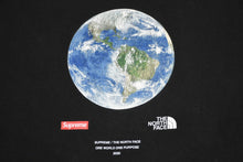 Load image into Gallery viewer, Supreme ×The North Face シュプリーム×ザノースフェイス 20SS One World ワン ワールド Tシャツ ブラック コットン サイズM 良品 中古 4b012656