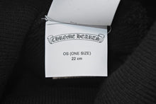 Load image into Gallery viewer, 新品未使用 CHROME HEARTS クロムハーツ ニットキャップ ビーニー ONE SIZE CHプラス オールドイングリッシュ ブラック 中古 4b012720