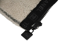 Load image into Gallery viewer, 極美品 CHANEL シャネル スポーツライン メンズ ムートンジャケット P33734W04172 サイズ50 ココマーク ブラック 中古 4b012756