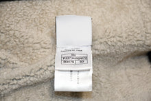 Load image into Gallery viewer, 極美品 CHANEL シャネル スポーツライン メンズ ムートンジャケット P33734W04172 サイズ50 ココマーク ブラック 中古 4b012756