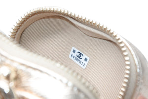 新品未使用 CHANEL シャネル 25AW ハートバッグチャーム AP4838 ランダム番台 ココマーク マトラッセ ラムスキン ゴールド 中古 4b012785