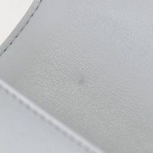 Load image into Gallery viewer, 新品未使用品 CELINE セリーヌ トリオンフ ラージウォレット 10E313DPV グレー シャイニングカーフスキン ゴールド金具 中古 4b012851