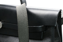 Load image into Gallery viewer, 極美品 HERMES エルメス エールバッグジップMM 2WAYバッグ トワルアッシュベルリンヌ ヴァッシュハンター ノワール シルバー金具 A刻印 中古 4b012858