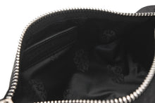 Load image into Gallery viewer, 新品未使用 CHROME HEARTS クロムハーツ ナイロンポーチ 新作 総柄 マルチロゴ ナイロン バッグ レザーパッチ 中古 4b012915