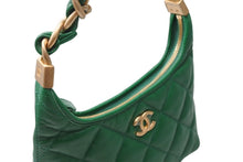 Load image into Gallery viewer, 極美品 CHANEL シャネル スモール ホーボーバッグ ワンショルダーバッグ AS4922 ランダム番台 ココマーク シャイニーラムスキン 中古 4b012924
