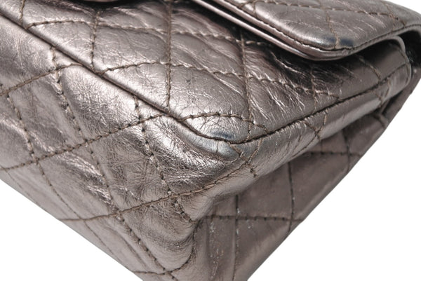 極美品 CHANEL シャネル 2.55 マトラッセ20 Wフラップ Wチェーンショルダーバッグ 11番台 ココマーク エイジドカーフ シルバー 中古 4b012925