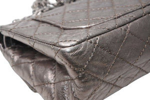 極美品 CHANEL シャネル 2.55 マトラッセ20 Wフラップ Wチェーンショルダーバッグ 11番台 ココマーク エイジドカーフ シルバー 中古 4b012925