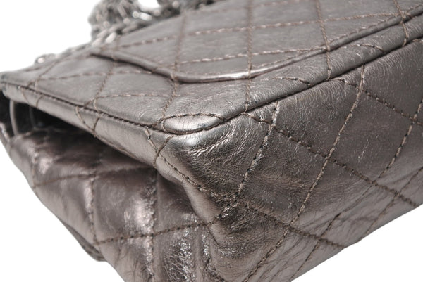極美品 CHANEL シャネル 2.55 マトラッセ20 Wフラップ Wチェーンショルダーバッグ 11番台 ココマーク エイジドカーフ シルバー 中古 4b012925