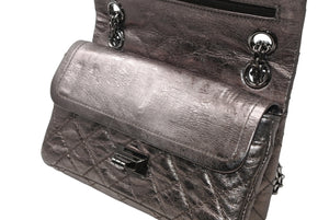 極美品 CHANEL シャネル 2.55 マトラッセ20 Wフラップ Wチェーンショルダーバッグ 11番台 ココマーク エイジドカーフ シルバー 中古 4b012925