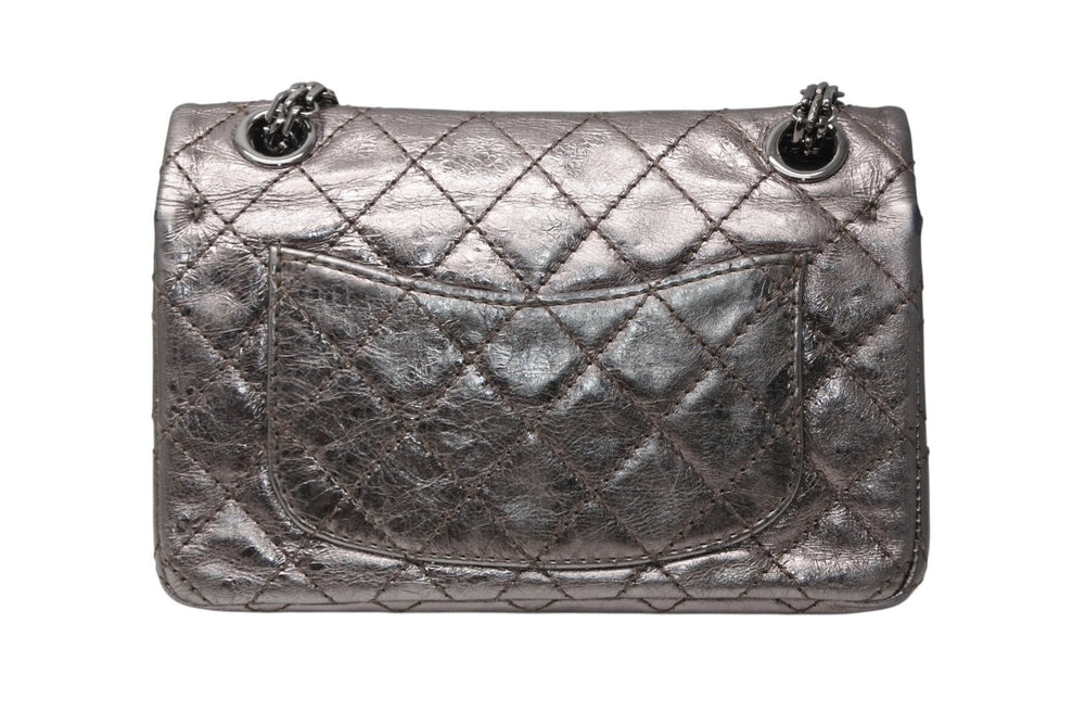 極美品 CHANEL シャネル 2.55 マトラッセ20 Wフラップ Wチェーンショルダーバッグ 11番台 ココマーク エイジドカーフ シルバー 中古 4b012925