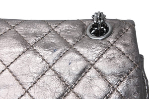 極美品 CHANEL シャネル 2.55 マトラッセ20 Wフラップ Wチェーンショルダーバッグ 11番台 ココマーク エイジドカーフ シルバー 中古 4b012925