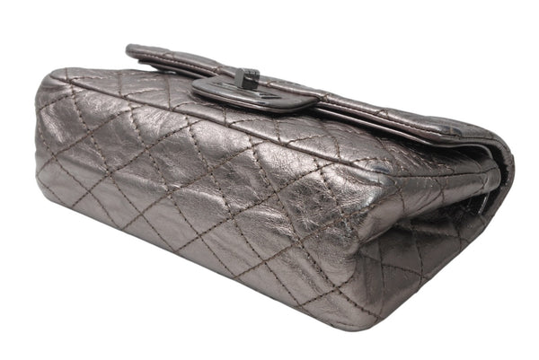 極美品 CHANEL シャネル 2.55 マトラッセ20 Wフラップ Wチェーンショルダーバッグ 11番台 ココマーク エイジドカーフ シルバー 中古 4b012925