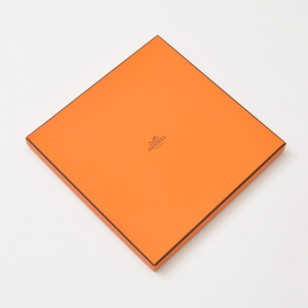 極美品 HERMES エルメス 2016年 京都祇園ポップアップ限定スカーフ カレ90 シルク 限定カラー ピンク 中古 4b012928
