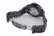 Load image into Gallery viewer, 新品同様 CHANEL シャネル J12 ウォンテッド ドゥ 38MM H7418 即完売品 激レア 時計 中古 4b012930