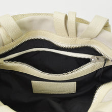 Load image into Gallery viewer, Alexander Wang アレキサンダーワン マルチベルトデザイン 2WAY ハンドバッグ ベージュ スウェード レザー シルバー金具 美品 中古 4b012931