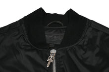 Load image into Gallery viewer, CHROME HEARTS クロムハーツ ジャケット MA1 サイズXS レザーパッチ ブラック ナイロン シルバー925 美品 中古 4b012948