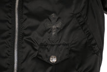Load image into Gallery viewer, CHROME HEARTS クロムハーツ ジャケット MA1 サイズXS レザーパッチ ブラック ナイロン シルバー925 美品 中古 4b012948