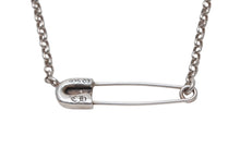 Load image into Gallery viewer, 極美品 CHROME HEARTS クロムハーツ セーフティピン ネックレス スモール 1Pダイヤ チャーム シルバー SV925 5.8g 中古 4b012950