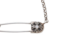 Load image into Gallery viewer, 極美品 CHROME HEARTS クロムハーツ セーフティピン ネックレス スモール 1Pダイヤ チャーム シルバー SV925 5.8g 中古 4b012950