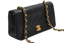 Load image into Gallery viewer, CHANEL シャネル フルフラップ ミニマトラッセ19 Sチェーンショルダーバッグ 1番台 ラムスキン ココマーク ブラック 美品 中古 4b012955