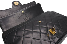 Load image into Gallery viewer, CHANEL シャネル マトラッセ25 Wフラップ Wチェーンショルダーバッグ 0番台 ココマーク ラムスキン ブラック 美品 中古 4b012956