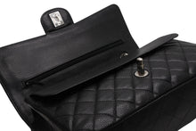 Load image into Gallery viewer, 極美品 CHANEL シャネル マトラッセ25 Wフラップ Wチェーンショルダーバッグ 13番台 ココマーク キャビアスキン ブラック 中古 4b012957