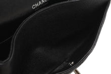 Load image into Gallery viewer, 極美品 CHANEL シャネル マトラッセ25 Wフラップ Wチェーンショルダーバッグ 13番台 ココマーク キャビアスキン ブラック 中古 4b012957
