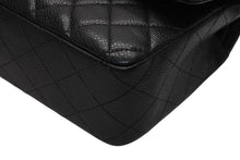 Load image into Gallery viewer, 極美品 CHANEL シャネル マトラッセ25 Wフラップ Wチェーンショルダーバッグ 13番台 ココマーク キャビアスキン ブラック 中古 4b012957