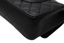 Load image into Gallery viewer, 極美品 CHANEL シャネル マトラッセ25 Wフラップ Wチェーンショルダーバッグ 13番台 ココマーク キャビアスキン ブラック 中古 4b012957
