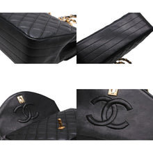 Load image into Gallery viewer, CHANEL シャネル マトラッセ23 ハーフムーン Sチェーンショルダーバッグ A01275 1番台 ココマーク ラムスキン ブラック 美品 中古 4b012958