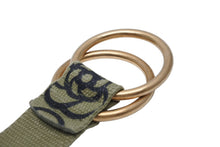 Load image into Gallery viewer, 極美品 CHANEL シャネル ベルトエンブロイダリー リングベルト グラフィティ B15S コットンキャンバス カーキ ゴールド金具 中古 4b012988