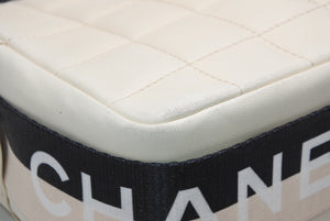 極美品 CHANEL シャネル チョコバー ショルダーバッグ 6番台 ココマーク ラムスキン キルティング アイボリー ゴールド金具 中古 4b013008
