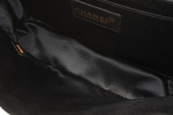 極美品 CHANEL シャネル チョコバー ショルダーバッグ 6番台 ココマーク ラムスキン キルティング アイボリー ゴールド金具 中古 4b013008