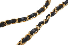 Load image into Gallery viewer, 極美品 CHANEL シャネル ミニマトラッセ17 Sフラップ Sチェーンショルダーバッグ 2番台 ココマーク ラムスキン ブラック 中古 4b013013