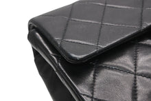 Load image into Gallery viewer, 極美品 CHANEL シャネル ミニマトラッセ17 Sフラップ Sチェーンショルダーバッグ 2番台 ココマーク ラムスキン ブラック 中古 4b013013