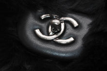 Load image into Gallery viewer, 新品同様 CHANEL シャネル Sフラップ Wチェーンショルダーバッグ 21番台 オリラグファー ラムスキン ココマーク ブラック 中古 4b013014
