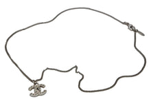 Load image into Gallery viewer, CHANEL シャネル ココマーク ネックレス 重量約5.3g C11V刻印 全長約43cm メタル ラインストーン シルバー クリア 美品 中古 4b011928