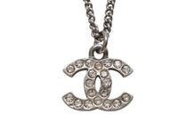 Load image into Gallery viewer, CHANEL シャネル ココマーク ネックレス 重量約5.3g C11V刻印 全長約43cm メタル ラインストーン シルバー クリア 美品 中古 4b011928