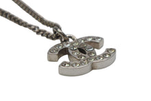 Load image into Gallery viewer, CHANEL シャネル ココマーク ネックレス 重量約5.3g C11V刻印 全長約43cm メタル ラインストーン シルバー クリア 美品 中古 4b011928