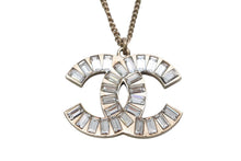 Load image into Gallery viewer, CHANEL シャネル ココマーク ネックレス 重量約14.3g 10P刻印 全長約62cmGP メタル ラインストーン ゴールド 美品 中古 4b011929