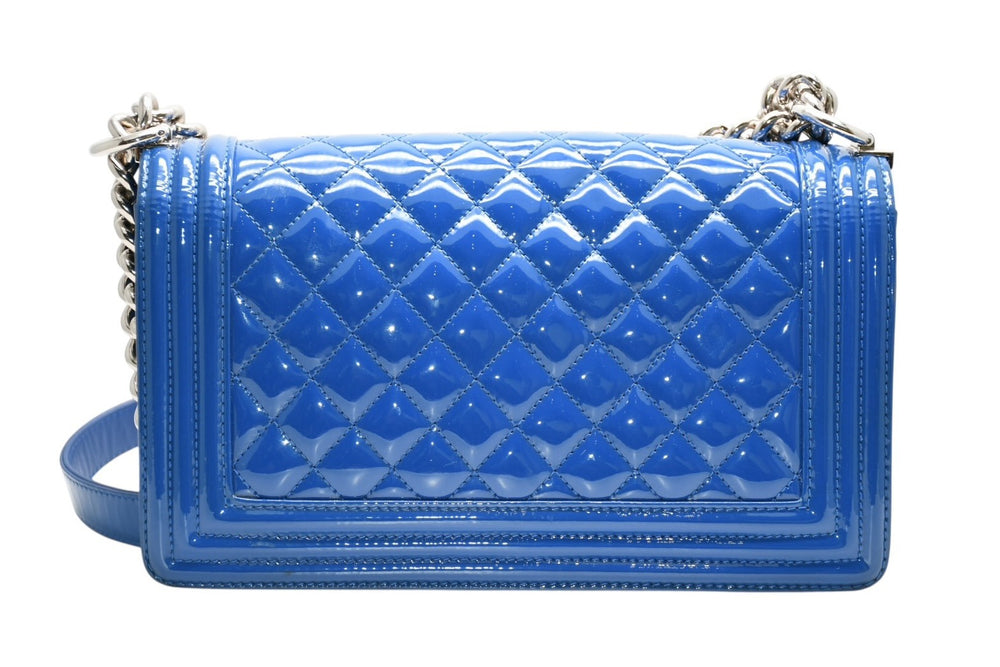 CHANEL Boy Chanel Chain Shoulder Bag A67086 20s Patent Leather Coco Mark Silver Hardware Good Condition Used 4b013027