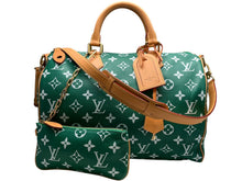 Load image into Gallery viewer, 新品同様 LOUIS VUITTON ルイヴィトン スピーディ P9 バンドリエール40 M24417 2WAY ボストンバッグ グリーン ゴールド金具 中古 4b013043
